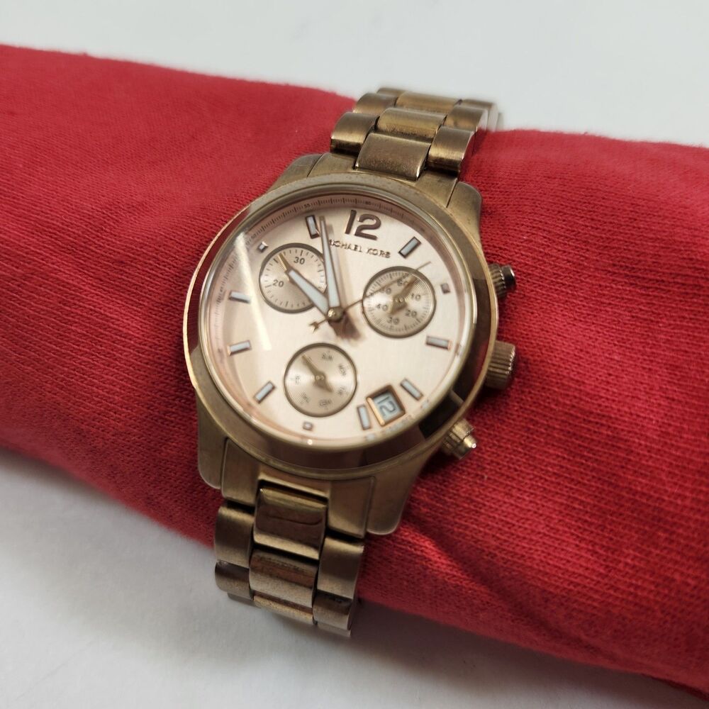 Michael Kors Women's Watch MK5430 Mini Runway Chronograph Rose Gold New Battery